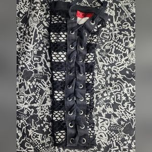 SINGLE used Tripp arm warmer